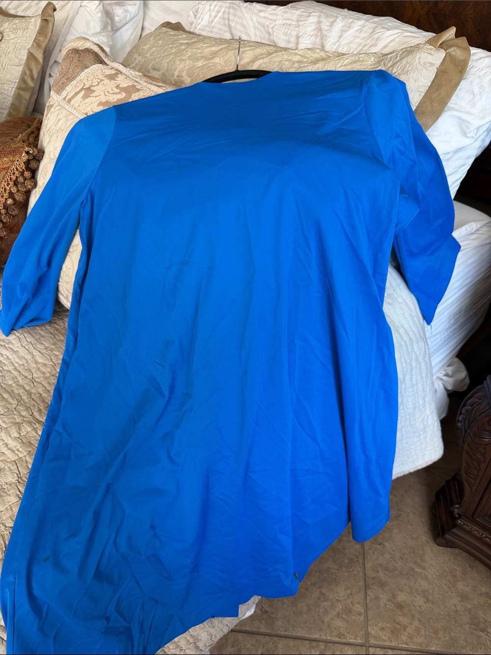 Bright Blue Tunic with Floral Toggle Accents vibes beater nylon small/Med 1960’s - Picture 3 of 8